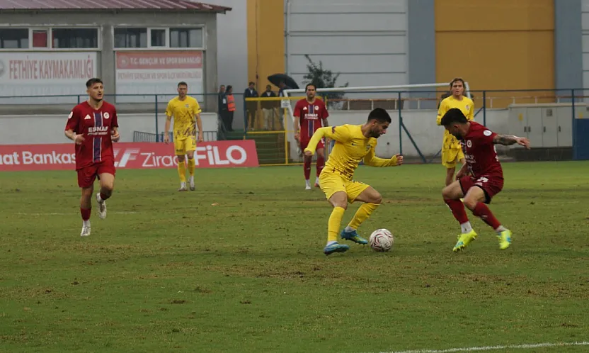 İlk yarı sonucu: Fethiyespor 1-2 Eyüpspor (Maç tatil edildi)