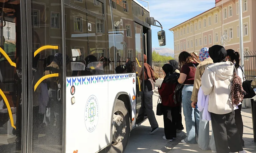 Kötekli'de Öğrencilerin Ulaşımını Kolaylaştıran Düzenleme