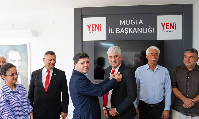 Köyceğiz Belediye Başkanı Ali Erdoğan CHP'den istifa etti