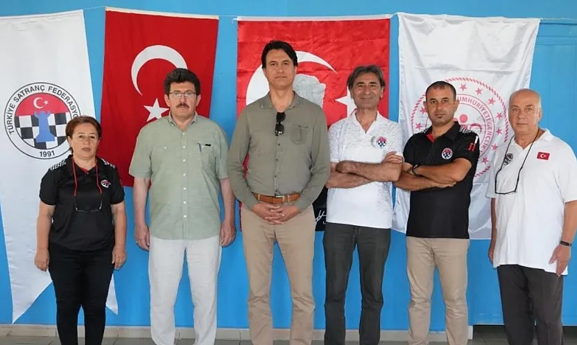 Köyceğiz'de 15 Temmuz Satranç Turnuvası düzenlendi