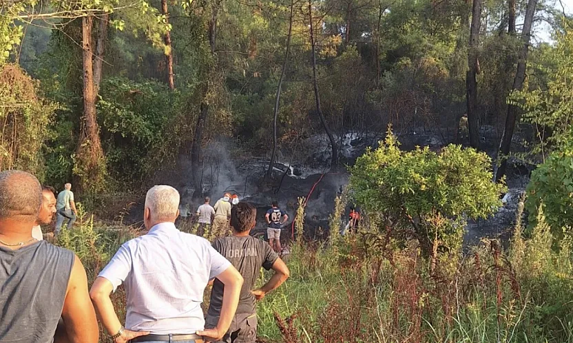 Köyceğiz'de ormanlık alana sıçrayan yangın kısa sürede söndürüldü