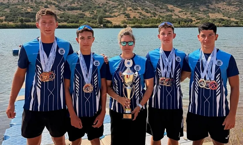 Köyceğiz SEM sporcuları Durgunsu Kano Genç Erkekler Türkiye Şampiyonu oldu