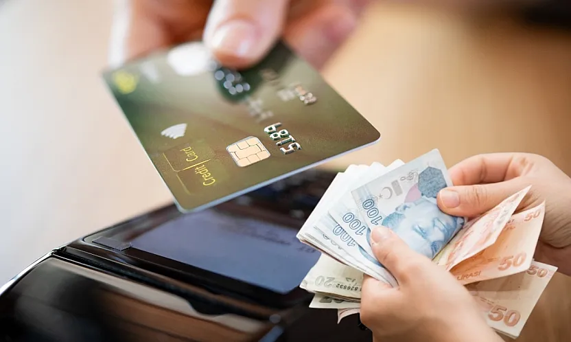 Kredi kartı limiti 50 bin TL'yi aşanlar dikkat! Asgari ödeme iki katına çıkıyor