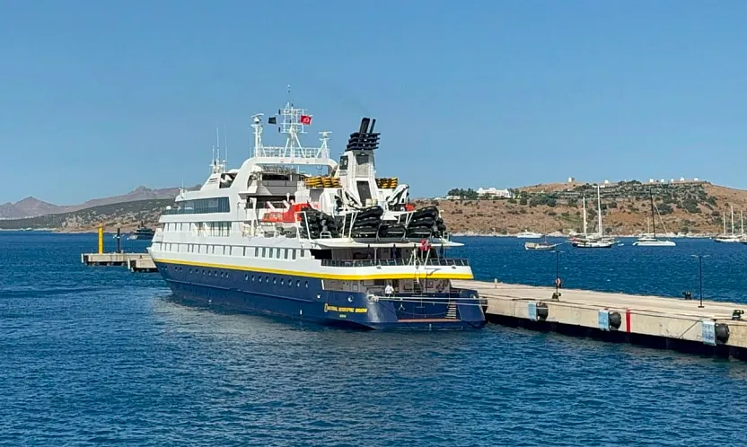 Lüks butik kruvaziyer 'National Geographic Orion' Bodrum'a geldi