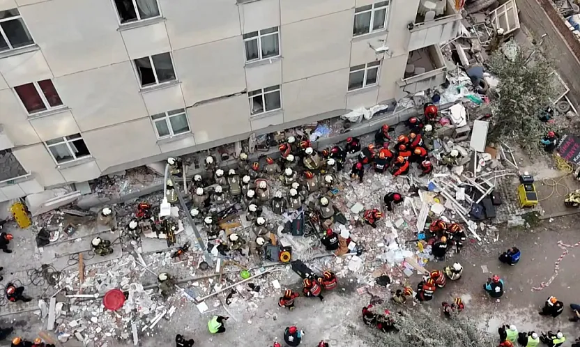 Maltepe'de çöken bina ile ilgili soruşturma başlatıldı