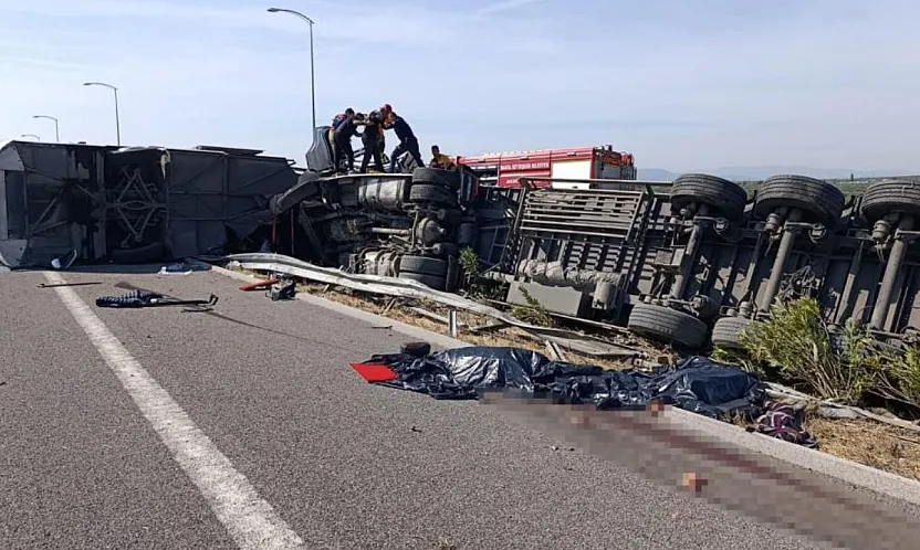 Manisa'da tır ile yolcu otobüsü çarpıştı: 4 Ölü, Çok Sayıda Yaralı