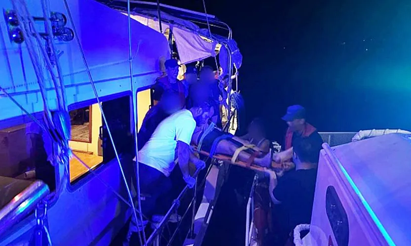 Marmaris Açıklarında Yaralanan Yolcu Sahil Güvenlik Tarafından Tahliye Edildi