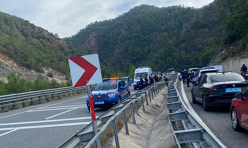 Marmaris'te devrilen motosikletin sürücüsü hayatını kaybetti