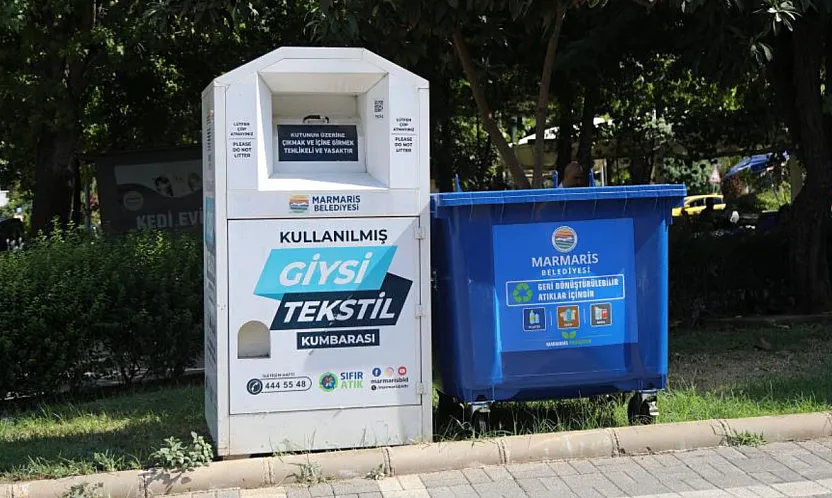 Marmaris'te geri dönüşen atıklar mavi konteynerlerde toplanacak