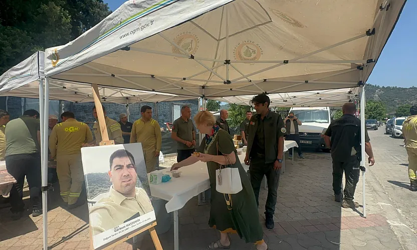 Marmaris'te orman şehitleri dualarla anıldı