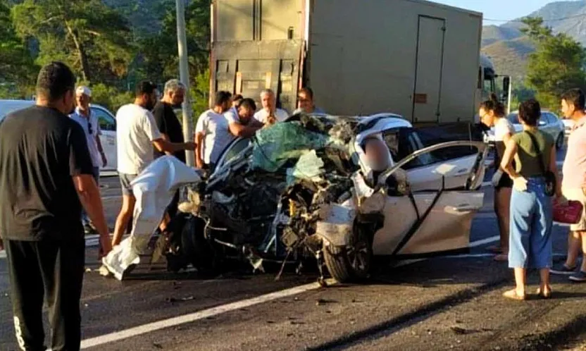 Marmaris'teki kazada 16 yaşındaki çocuk hayatını kaybetti