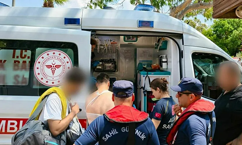 Marmaris ve Fethiye'de teknelerde yaralanan 2 kişiye Sahil Güvenlikten tıbbi tahliye