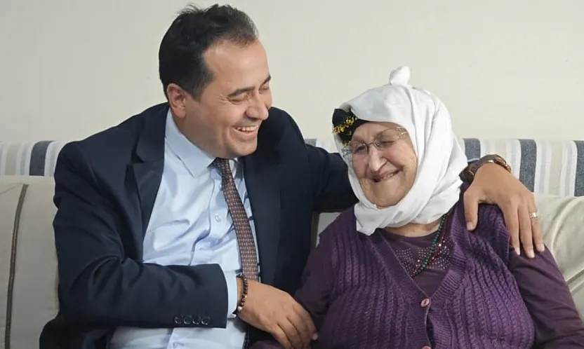 Menteşe'de asırlık çınarlara anlamlı ziyaret