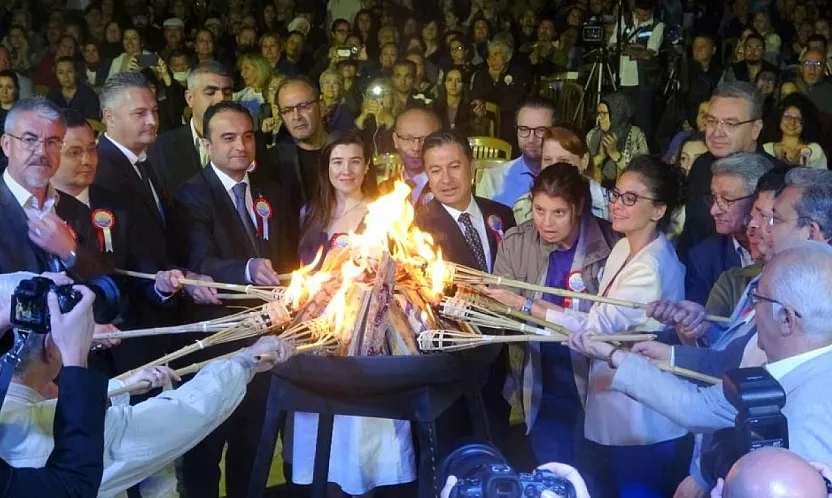 Menteşe Kültür Şenliği şenlik ateşiyle başladı