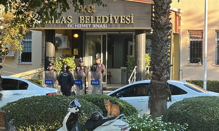 Milas Belediyesine operasyon