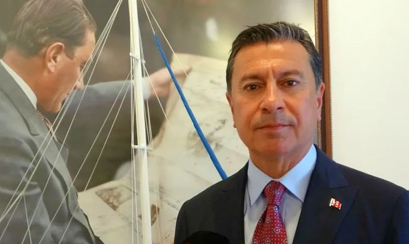 Muğla Büyükşehir Belediye Başkanı Aras parti değiştireceği iddialarını değerlendirdi