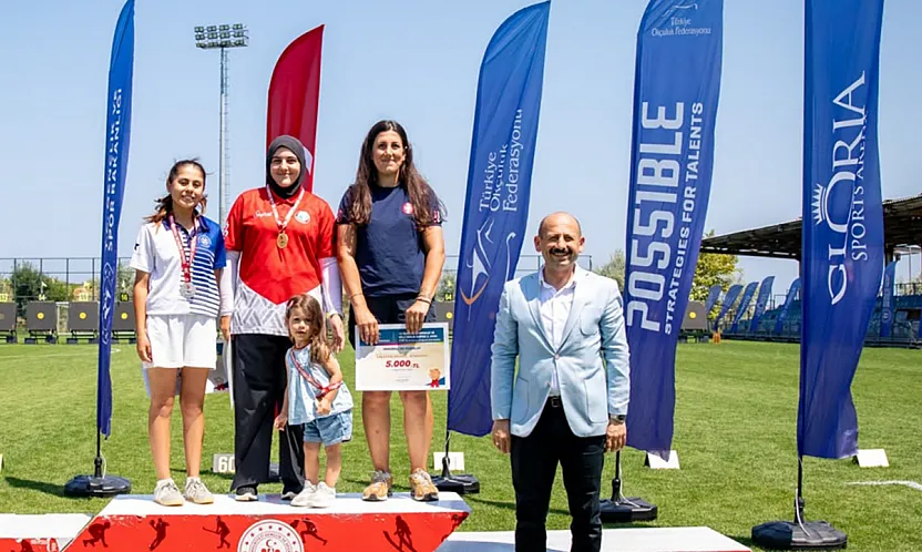 Muğla Büyükşehir okçuları Samsun'da Türkiye şampiyonu
