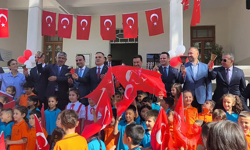 Muğla'da 2026-2027 eğitim öğretim yılının ilk ders zili çaldı
