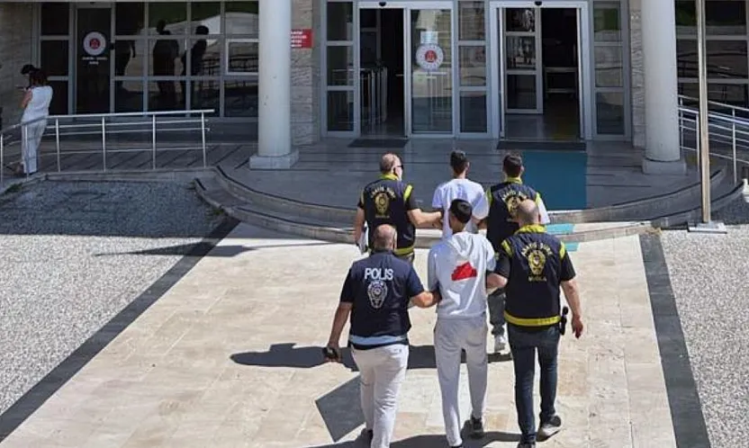 Muğla'da cezaevi firarisi çaldığı motosiklette yakalandı