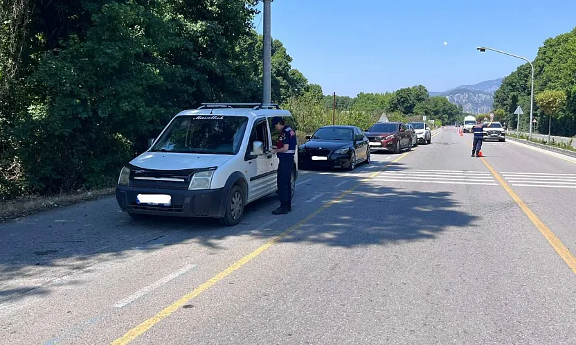 Muğla'da haziran ayı denetimlerinde çeşitli suçlardan aranan 594 şüpheli yakalandı