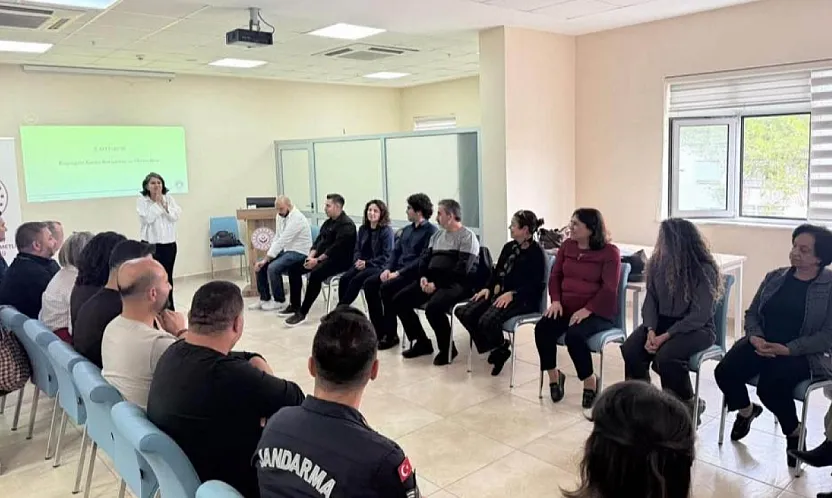 Muğla'da kamu personeline sosyal içerme eğitimi verildi