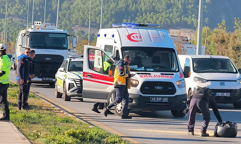 Muğla'da motosiklet ile otomobil çarpıştı: 1 yaralı