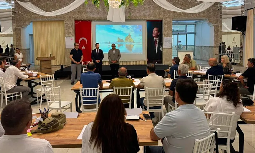 Muğla'da okul müdürlerine 'etkili okul yönetimi' semineri