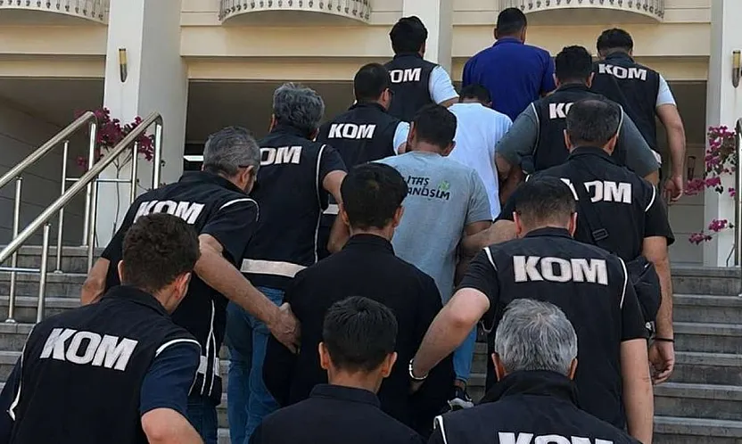 Muğla'da 'tehdit' iddiasıyla 3 şüpheli tutuklandı