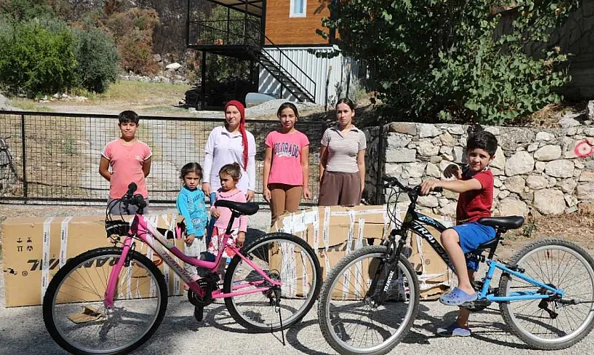 Muğla'da Umut'un Bisikleti Yangın Bölgesindeki Çocuklara da Umut Oldu