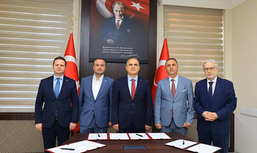 Muğla'da 'Yaz Okulu Projesi' İçin İş Birliği Protokolü İmzalandı
