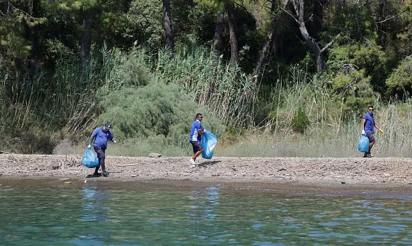 Muğla'nın Cennet Koylarında 306 Tonluk Temizlik