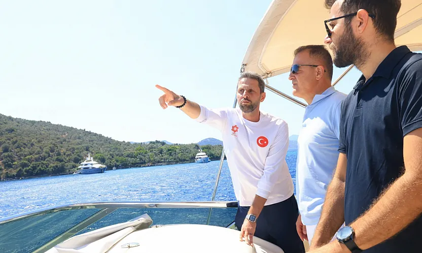 Muğla Valisi Akbıyık, Fethiye Körfezi'nde incelemelerde bulundu