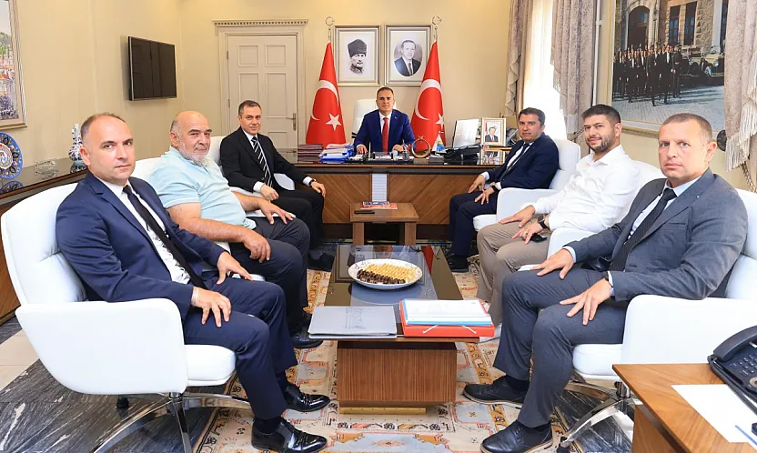 Muğla Valisi Akbıyık, Kızılay'ın Muğla'daki faaliyetleri hakkında bilgi aldı