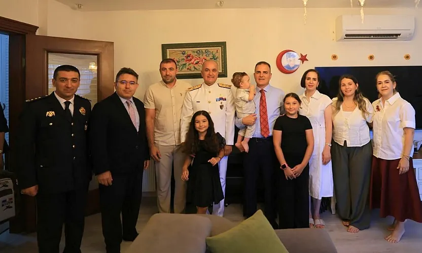 Muğla Valisi Akbıyık, Marmaris'te 15 Temmuz şehitlerinin ailelerini ve gazileri ziyaret etti
