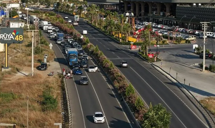 Muğla-Yatağan Karayolu'nda Motosiklet Kazası: 1 Yaralı