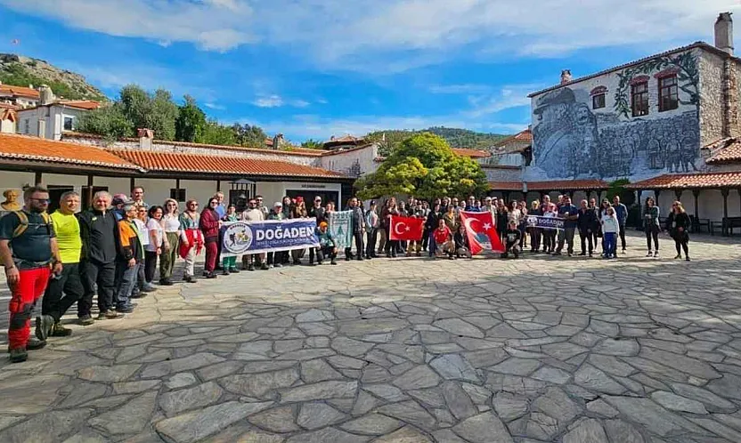 Muğlalı dağcılar Muğla'nın tarihi ve doğal güzelliklerini tanıtıyor