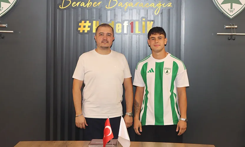 Muğlaspor, genç futbolcu Baran Ekiz'i renklerine bağladı