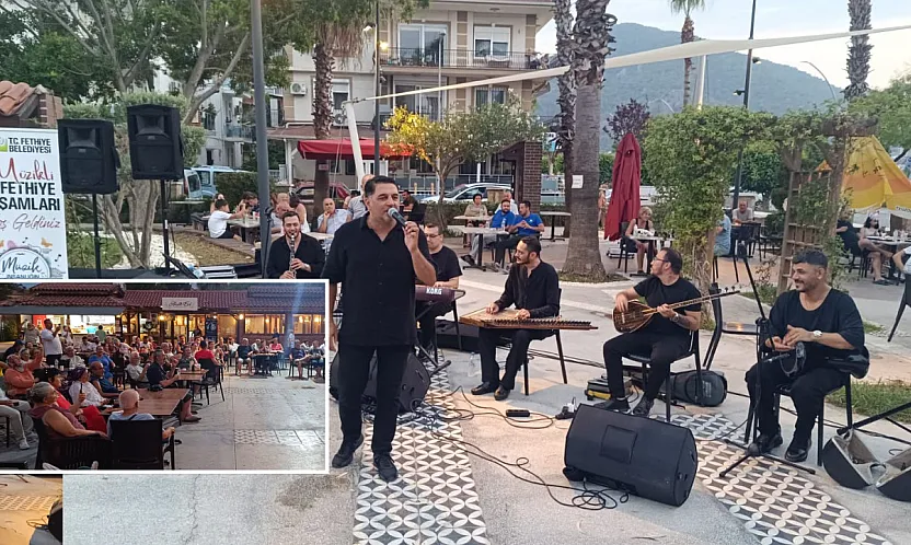 Müzikli Fethiye Akşamları Bahriye Üçok Parkı'nı şenlendirdi