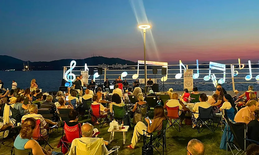 Müzikli Fethiye Akşamları ilk konseriyle vatandaşlarla buluştu