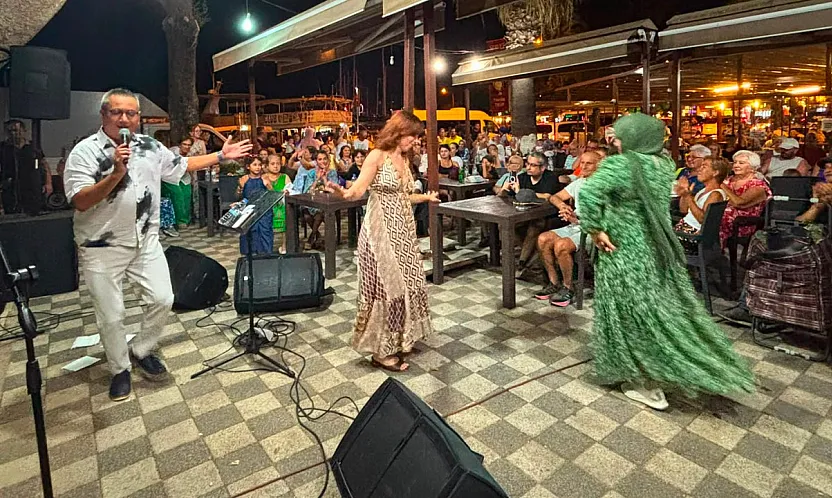 Müzikli Fethiye Akşamları Liman Halkevi'nde müzikseverleri buluşturdu