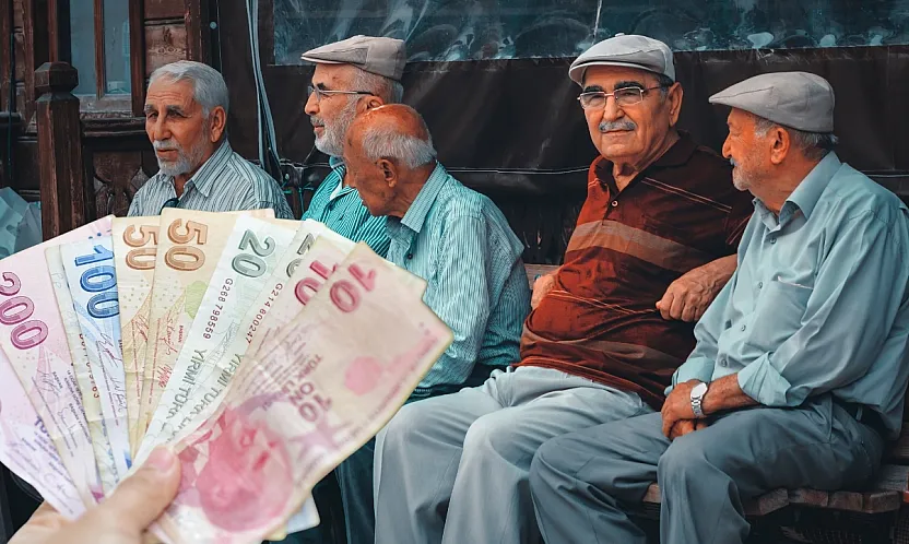 Ocak ayında emekli maaşlarına ne kadar zam gelecek? Yeni hesap ortaya çıktı