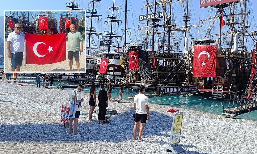 Ölüdeniz'de 1 Temmuz Denizcilik ve Kabotaj Bayramı denizde coşkuyla kutlandı
