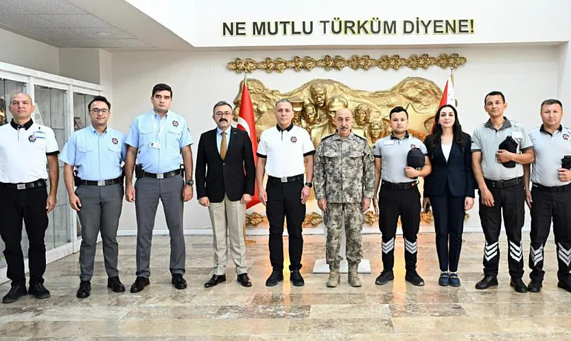 Özel güvenlik görevlileri Muğla Emniyet Müdürü Karadeniz'i ziyaret etti