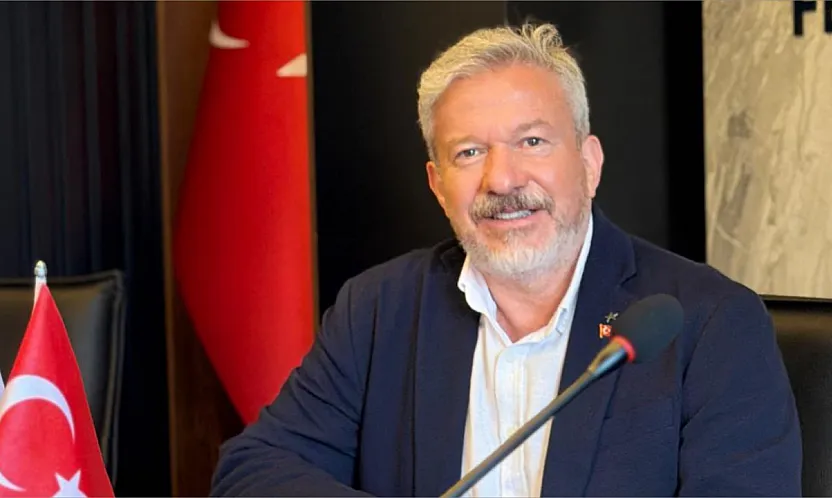 Sarıhan'dan Cumhuriyet Bayramı Mesajı