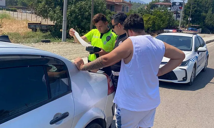 Seydikemer'de araçtan sigara izmariti atan şahsa ceza