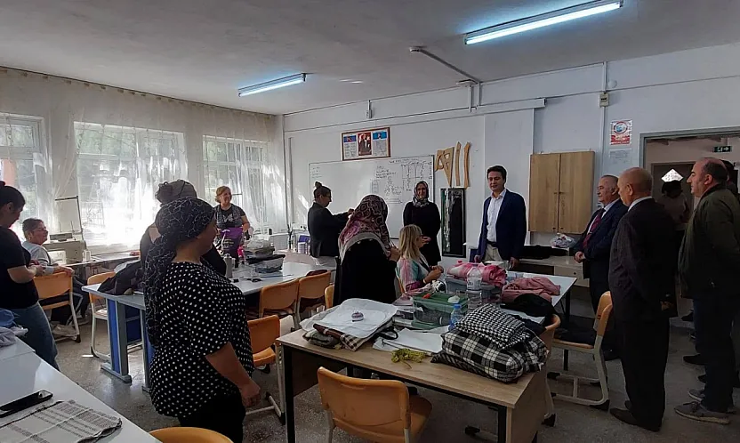 Seydikemer'de eğitim kurumlarına Kaymakam Dilekli'den ziyaret