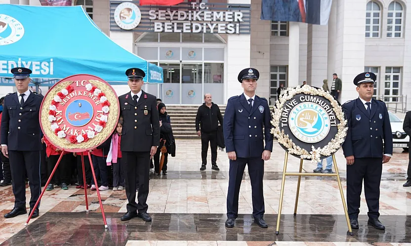 Seydikemer Protokolü Ata'nın Huzuruna Çelenk Sundu