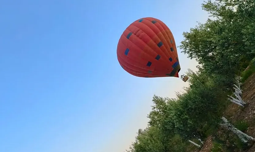 Seydikemer semalarında sıcak hava balonu sürprizi