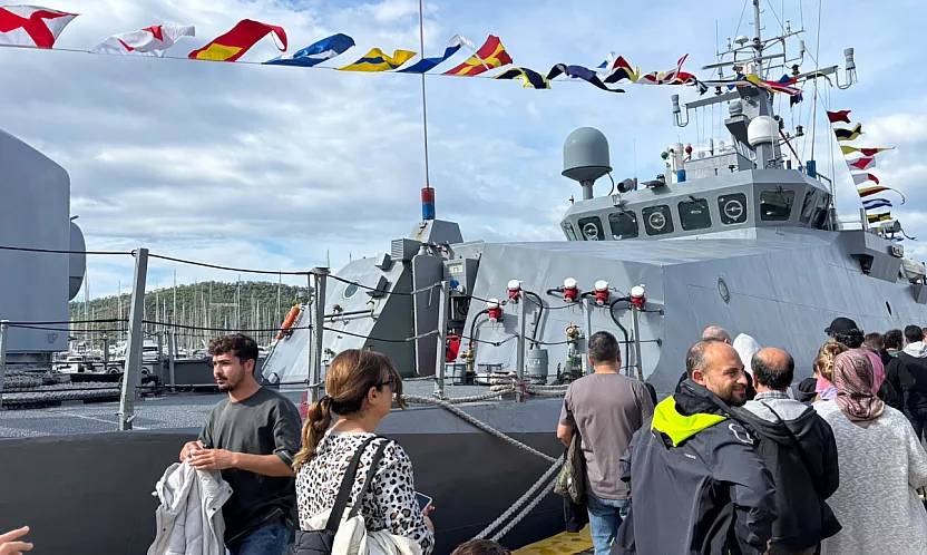 TCG Kaş Gemisi, Fethiye'de ziyaretçilerini ağırlıyor