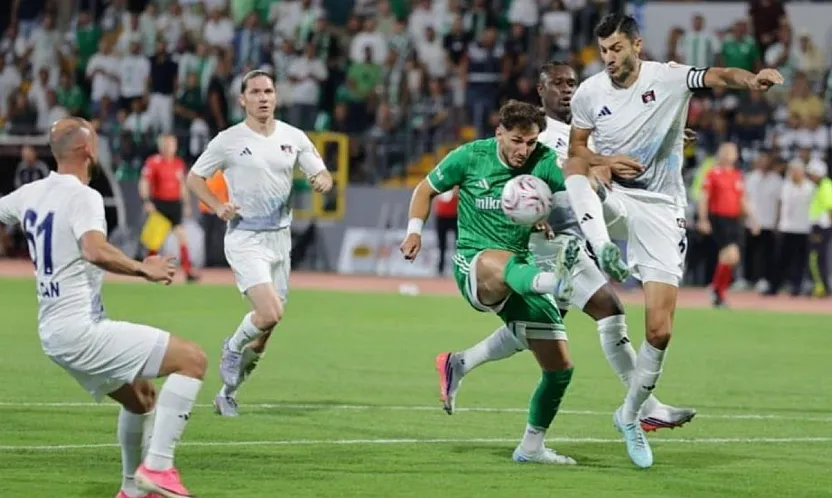 Trendyol 1. Lig: Muğlaspor: 2 - Vanspor FK: 2